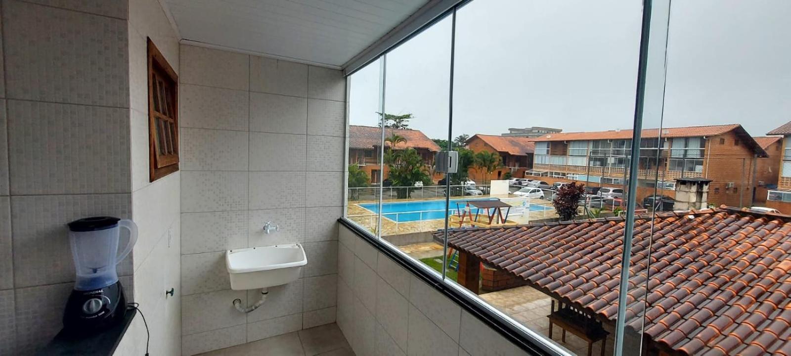 Com Piscina - Apartamento *
