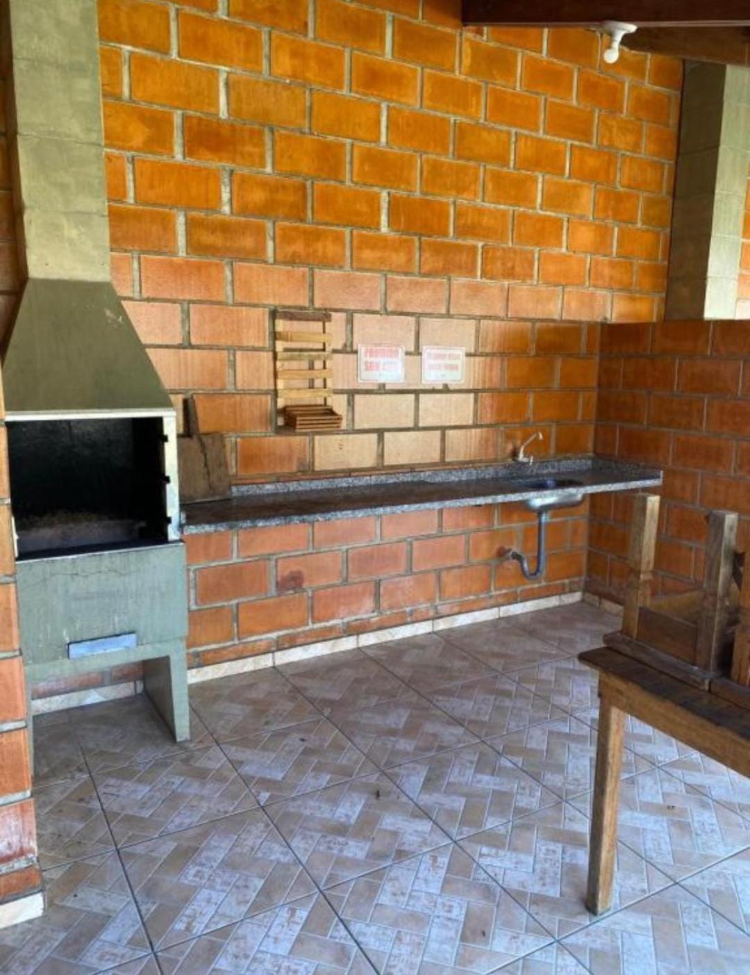 Com Piscina - Apartamento