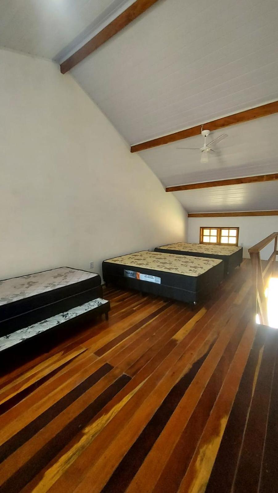 Com Piscina - Apartamento
