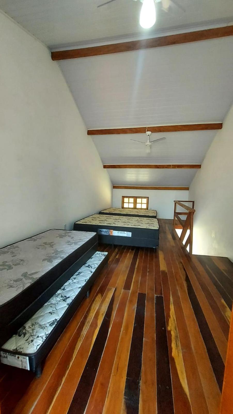 Apartamento Com Piscina - *